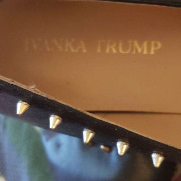 IVANKA TRUMP SPIKED FLATS SZ. 11 - Picture 3 of 13